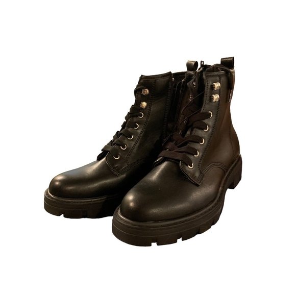 Madden Girl Combat Boots, Short lace-up Gwinn Flexible Bottom Dressy Casual - Picture 3 of 4